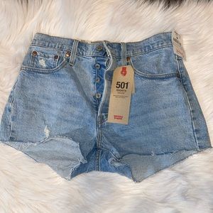 Levi Booty Shorts 501 HighRise
